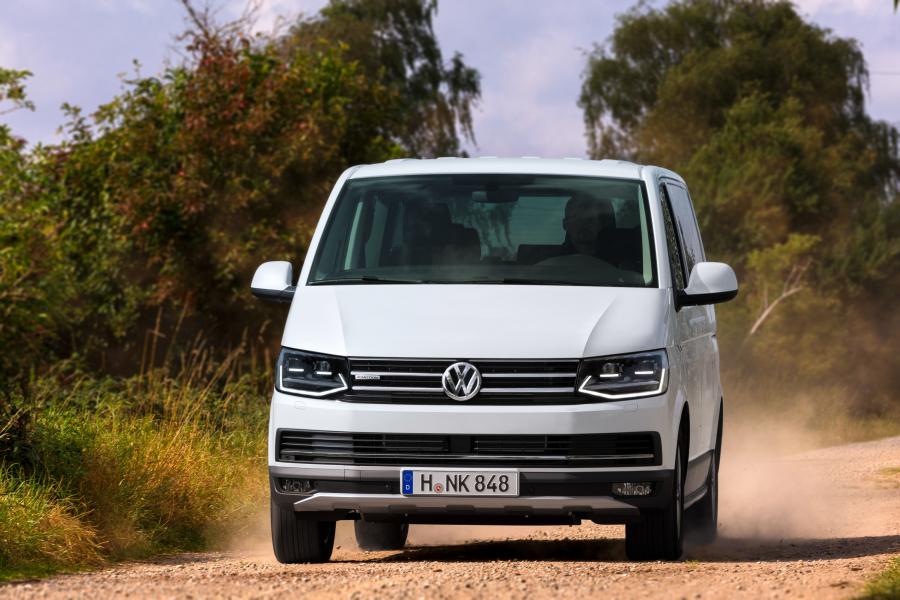  Volkswagen Multivan PanAmericana (T6) 2016 года  (фото 1 из 23)